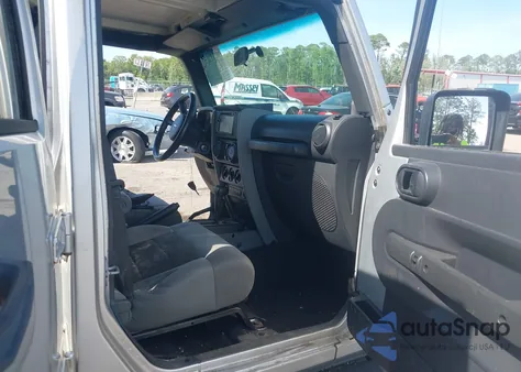 2009 Jeep Wrangler Unlimited X из США, поврежденный, VIN 1J4GA391X9L765201